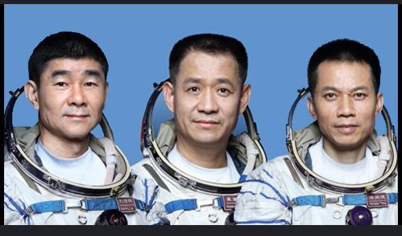 Chinese astronauts set to blast off for space station