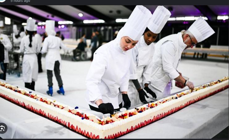121-metre-long cake gives a taste for records