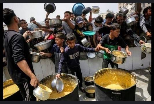Hamas says open to 5-year Gaza truce, one-time hostages release