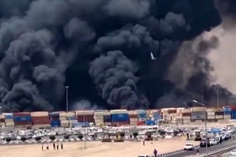 406 injured in massive Iran port blast