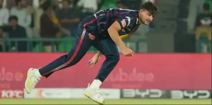 Karachi Kings' Fawad Ali emerges as fastest bowler of PSL 10 