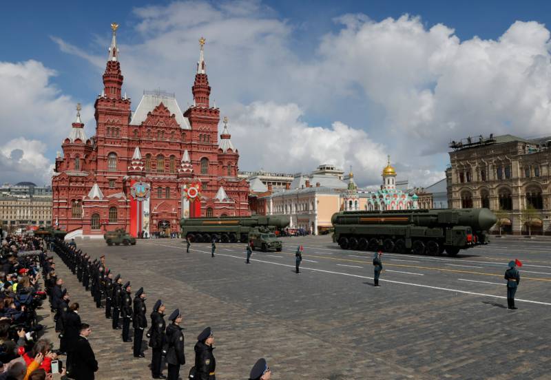 In WWII city, Russians cling to faith in Victory Day truce