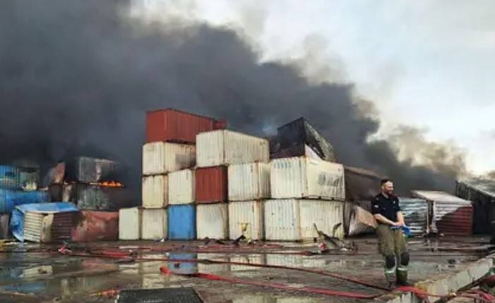 Fires rage two days after Iran port blast killed 46