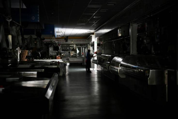No power, no phone, no transport -- Spain in a panic