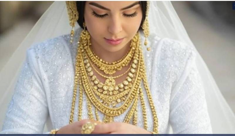 Turkish bride donates $40,000 dowry gold to support Gaza
