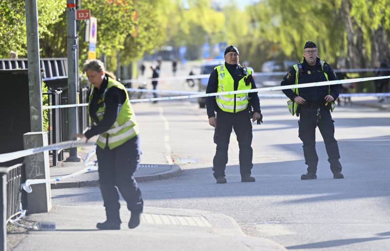 Sweden arrests teen after triple killing