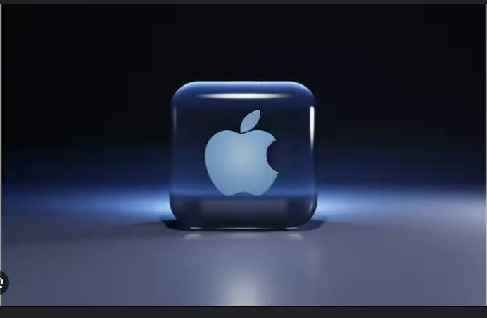 US judge says Apple defied order in App Store case
