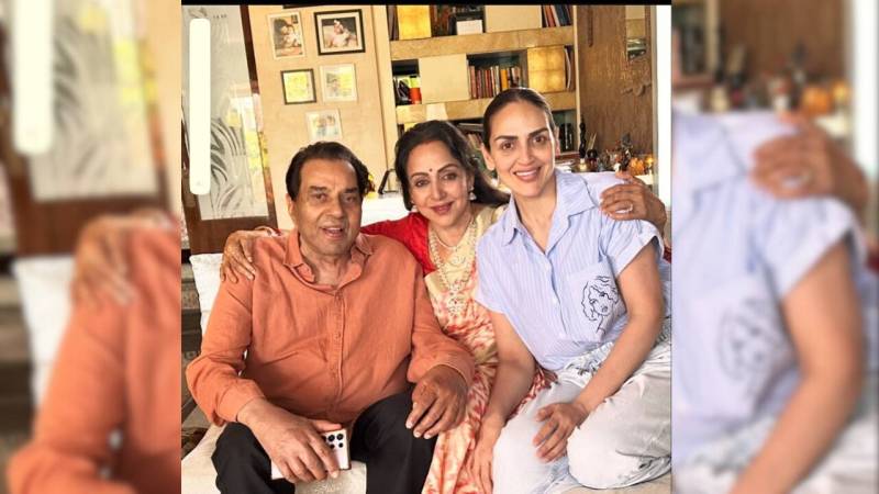 Esha Deol wishes parents Dharmendra and Hema Malini on their 45th wedding anniversary 
