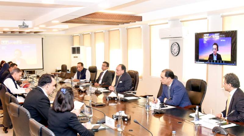 FM Aurangzeb briefs S&P representatives about Pakistan’s sustainable growth agenda