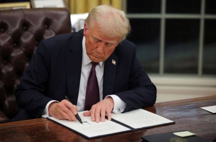 Trump signs executive order to cut NPR, PBS public funding