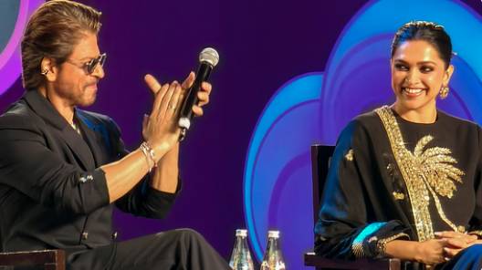 Shah Rukh Khan reveals best role for Deepika Padukone