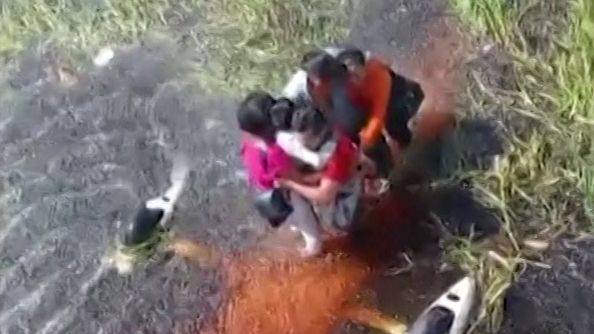 Bolivian plane crashes in crocodile swamp; passengers survive 36-hour ordeal