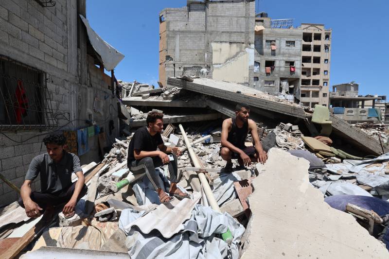 Gaza rescuers say Israeli strikes kill 16, including 3 children