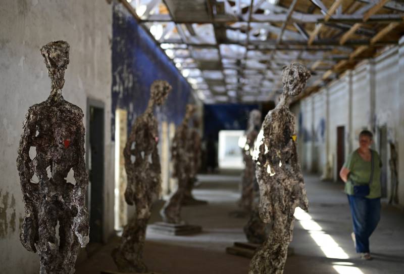 Germans mark liberation of Ravensbrueck Nazi camp