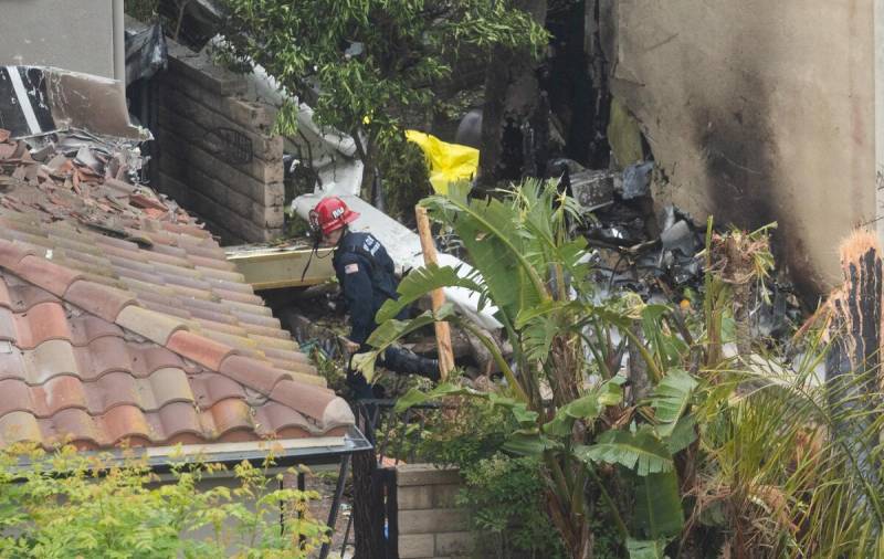 Two dead as small plane crashes into California neighborhood