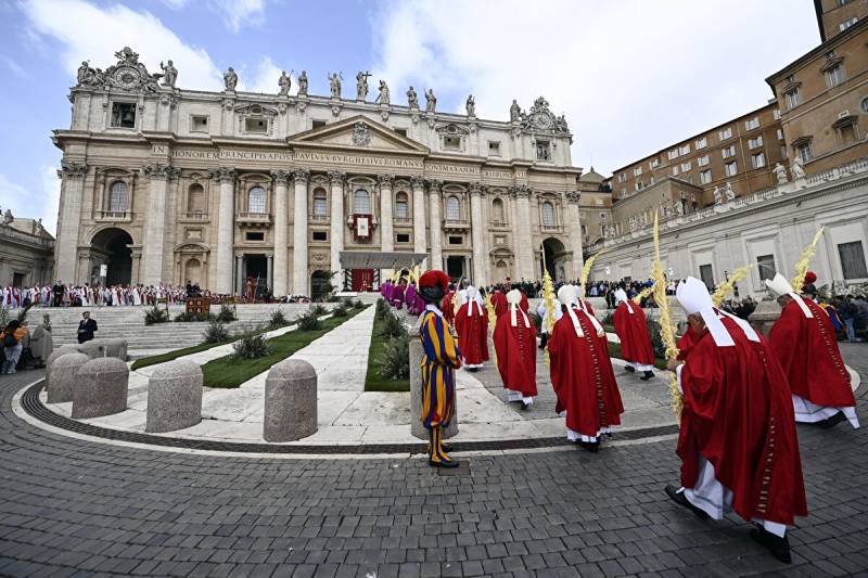 Vatican readies for conclave lockdown