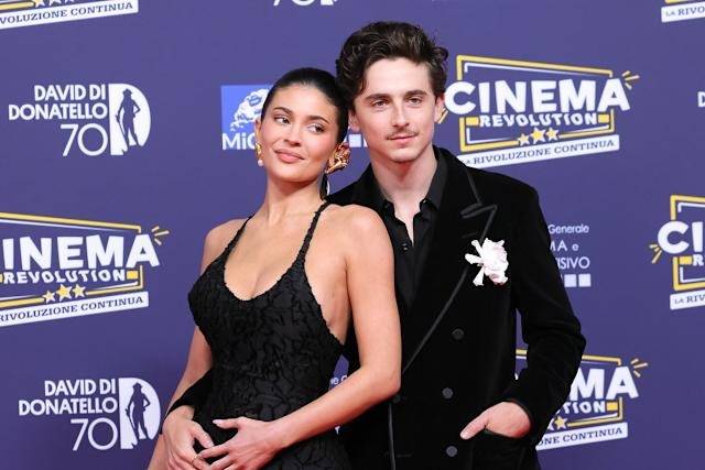 Kylie Jenner’s kiss rebuffed by Timothée Chalamet in cringe-worthy awards show moment