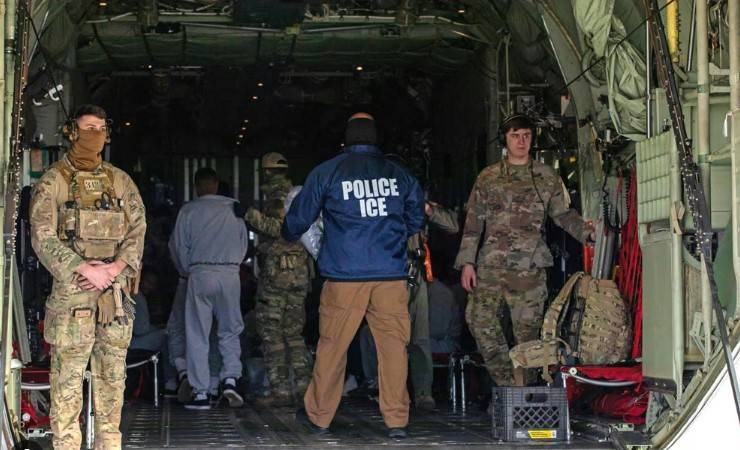 US judge blocks deportation of Asian migrants to Libya