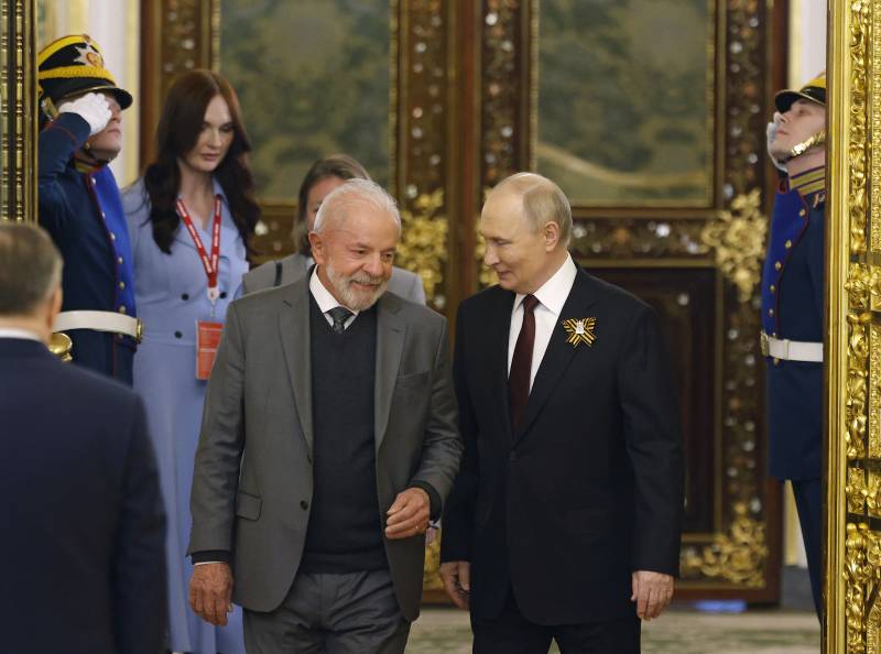 Lula calls to strengthen 'strategic partnership' with Putin in Moscow