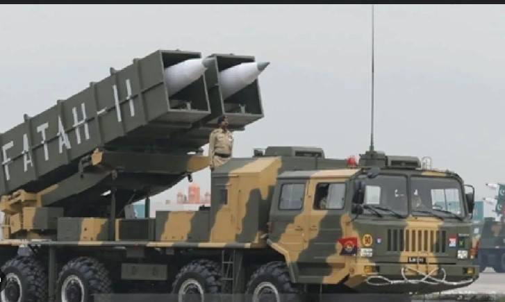 Features of Fatah missiles