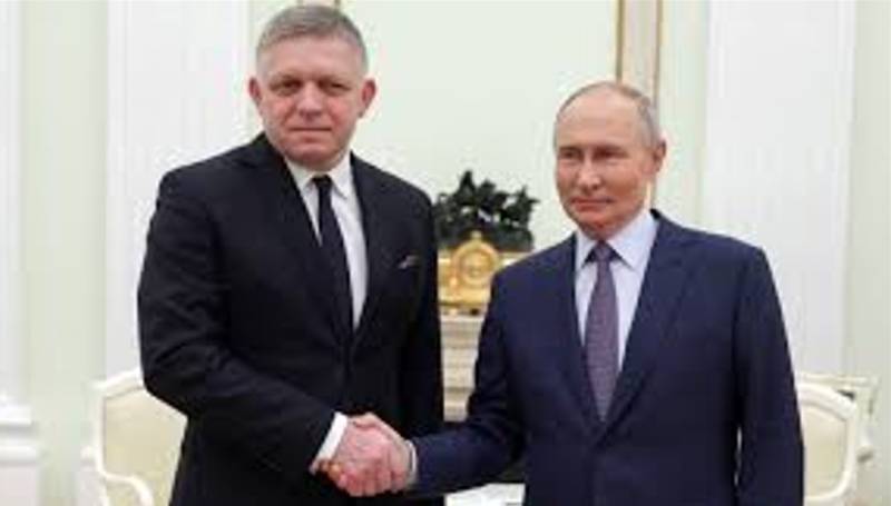 Slovak PM Fico meets Putin, defying EU criticism