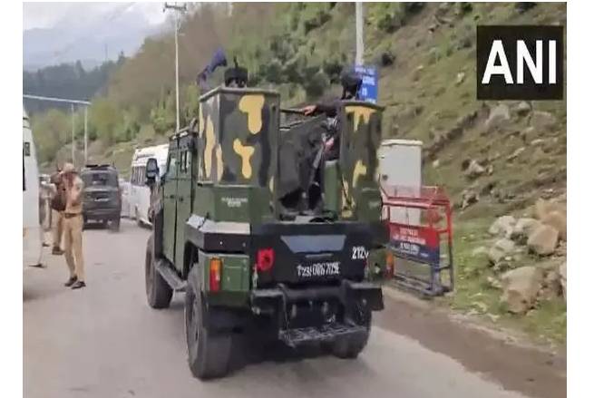 Don't rush back, unexploded shells still a threat: Indian police tells LoC villages in IOK