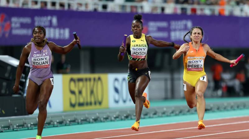 Eduan, Simbine shine at world relays