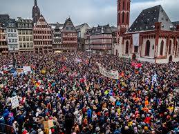 Thousands march in Germany against the far right