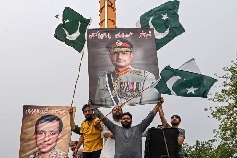 'First calm night' as Pakistan-India ceasefire holds