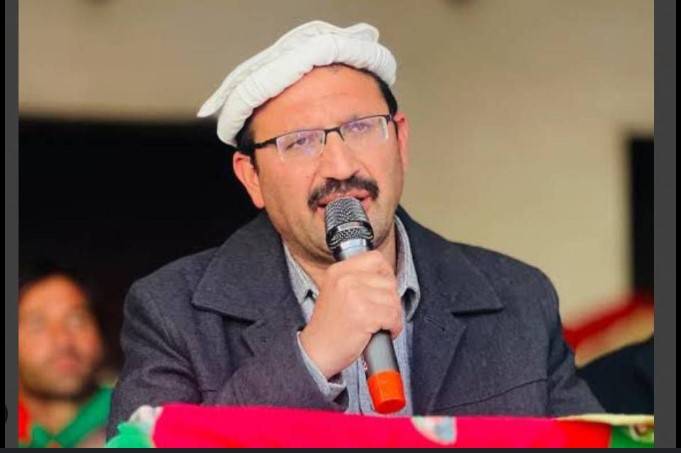 PTI’s Junaid Akbar resigns as PAC chairman