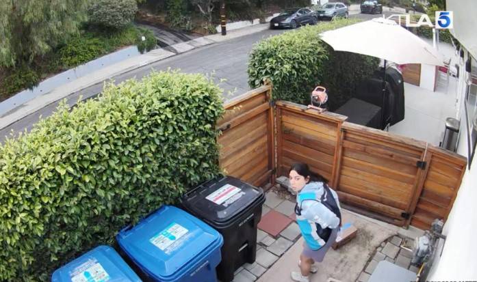 Amazon delivery driver poops on LA porch