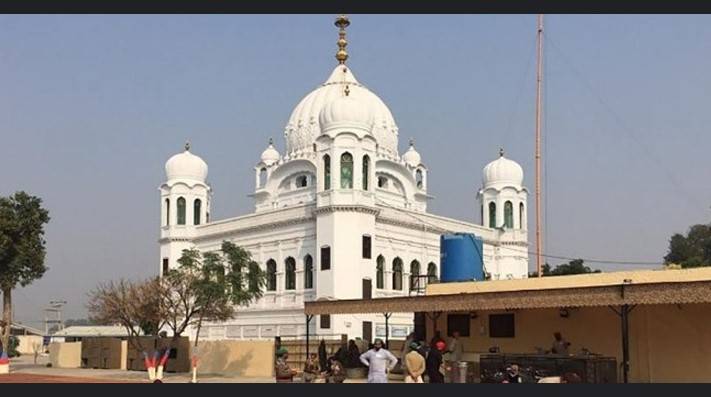 India bans entry of Sikhs in Pakistan