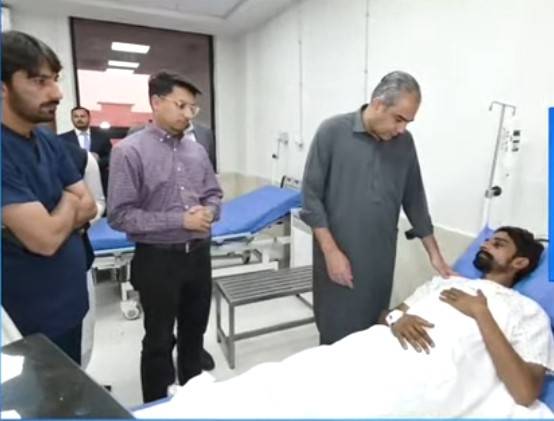 Mohsin Naqvi inquires after labourer injured in Indian drone hit in Rawalpindi