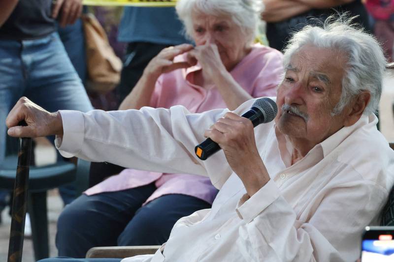 Uruguay's ex-president Mujica dead at 89