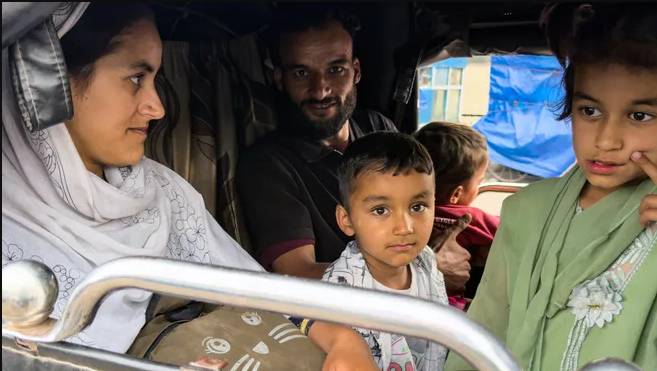 'We can't go back': India's border residents fear returning home