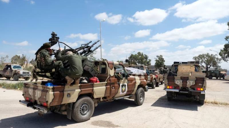 Turkey to evacuate nationals as Libya violence flares