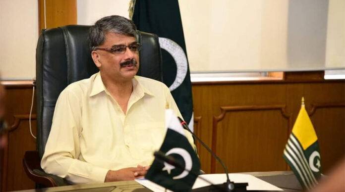 Federal govt provides Rs532m aid to AJK govt to support victims of Indian aggression