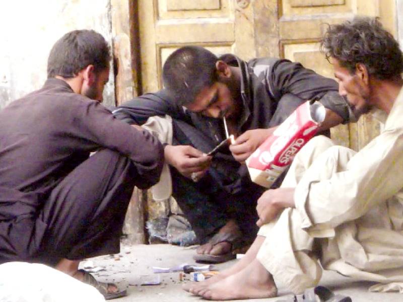 Mob attacks rehab center in Karachi, takes out 117 drug addicts