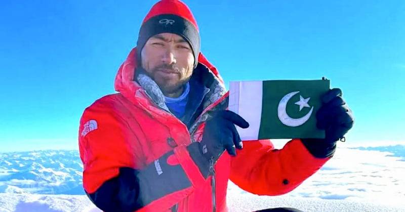 Pakistani mountaineer makes history on Kanchenjunga summit