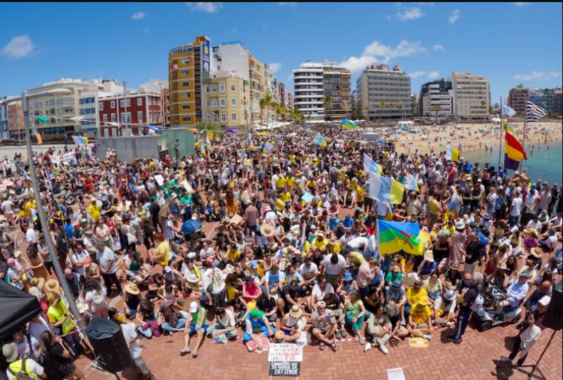 Thousands protest in Canary Islands against over tourism