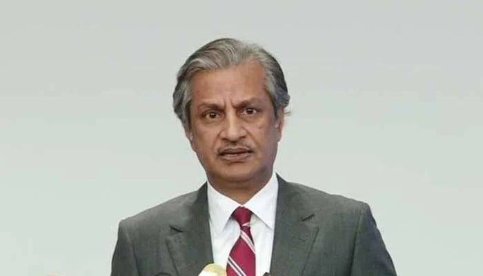 Arrest warrants issued for absentee accused in attempted murder case of former PEMRA chairman Absar Alam
