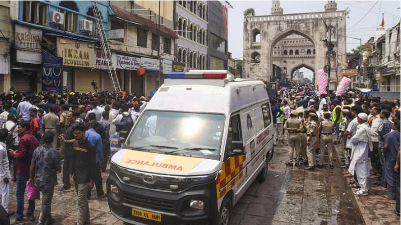 Brave Muslim youth save 13 Hindus after blaze kills 18 in Hyderabad India 