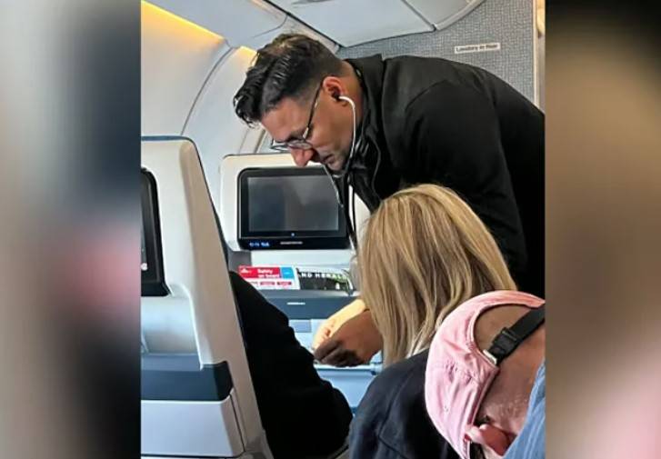 Doctor saved a passenger after mid-air heart attack