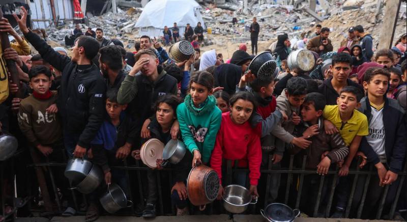 Nine aid trucks allowed to enter Gaza, 'a drop in the ocean' of needs: UN
