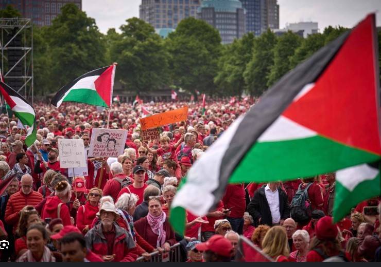 Tens of thousands protest Gaza 'genocide' in the Netherlands