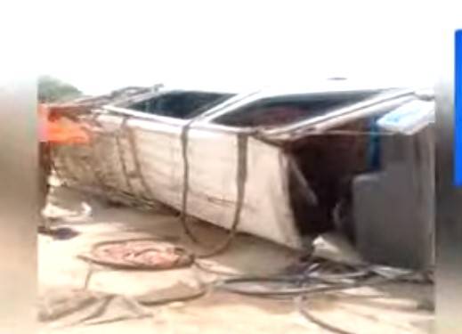 Two die as dumper hits van in Karachi