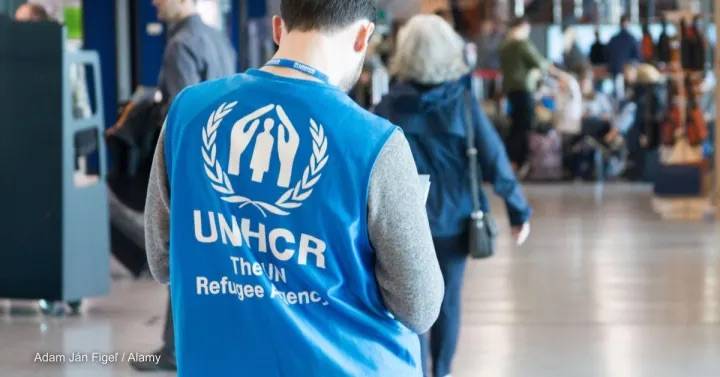 UN refugee agency to cut up to 4,000 jobs: union