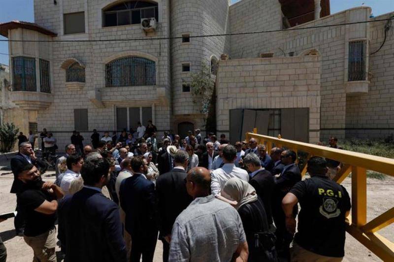 Italy says threats to diplomats 'unacceptable' after West Bank shots