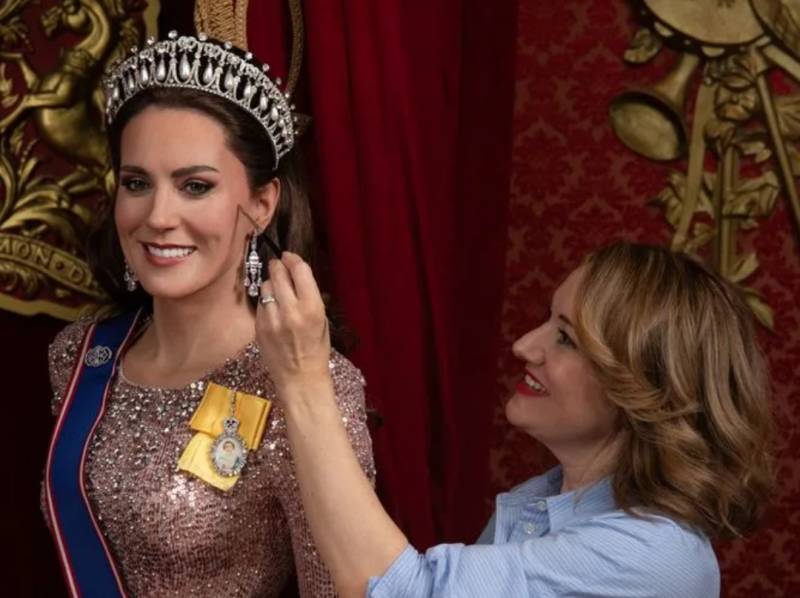 Madame Tussauds unveils stunning new wax figure of Princess Kate in Royal ensemble