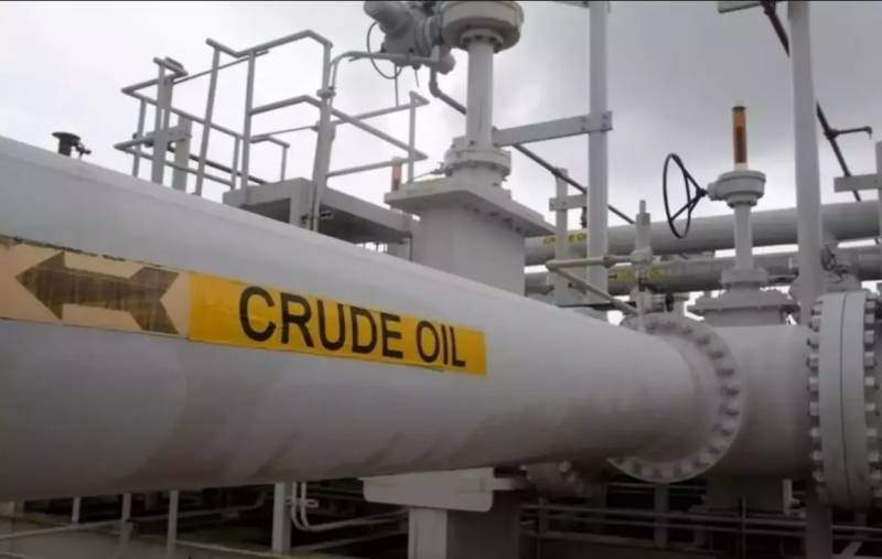 Oil prices jump on report of Israel prepping Iran strike